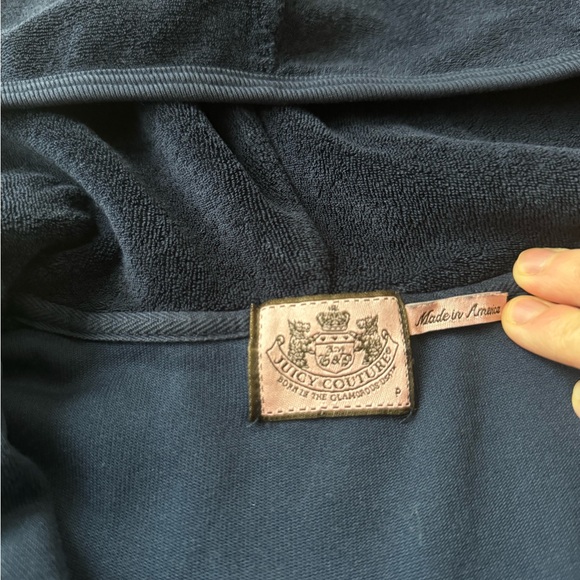 Juicy couture towel terry zip hoodie in navy. Worn only twice, like new!Size XS - Picture 6 of 7